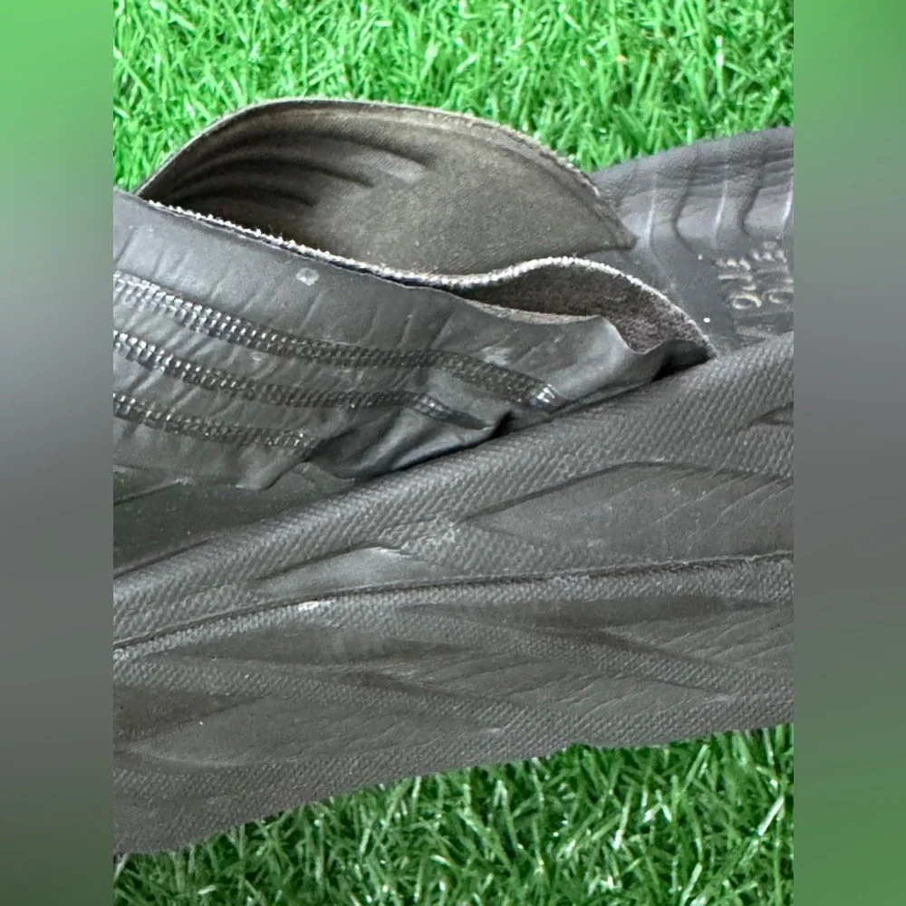Hoka One One Black Sandals Size 11‎